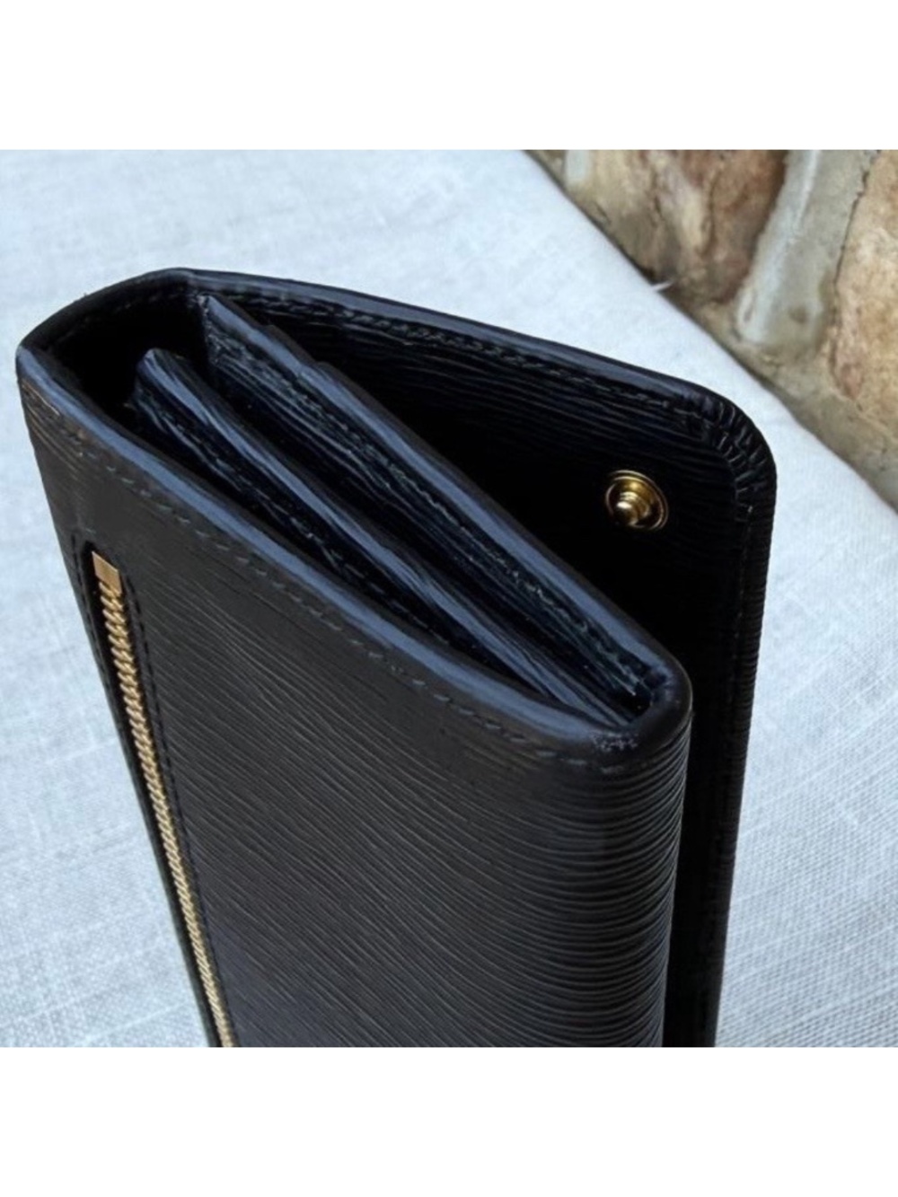 Prada Saffiano Wallet Leather with Detachable ID Card Case and GHW - Picture 6 of 10